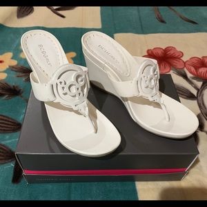 COPY - BCBG White Leather Sandaals Size 10